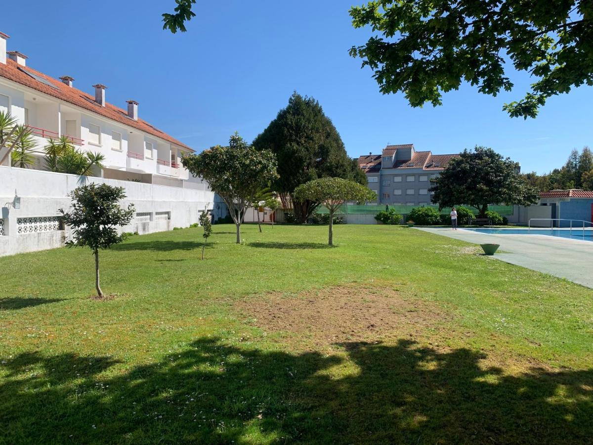 Urbanizacion Con Piscina Arnelas Sanxenxo Eksteriør billede