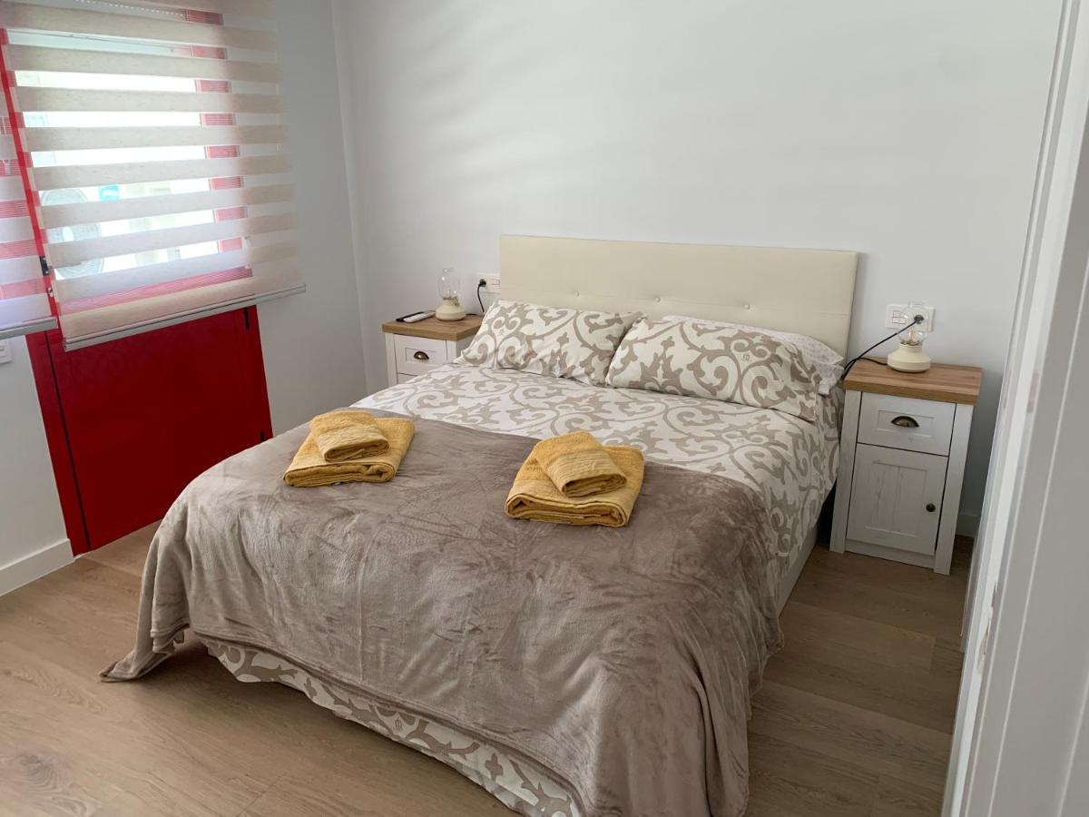 Urbanizacion Con Piscina Arnelas Sanxenxo Eksteriør billede